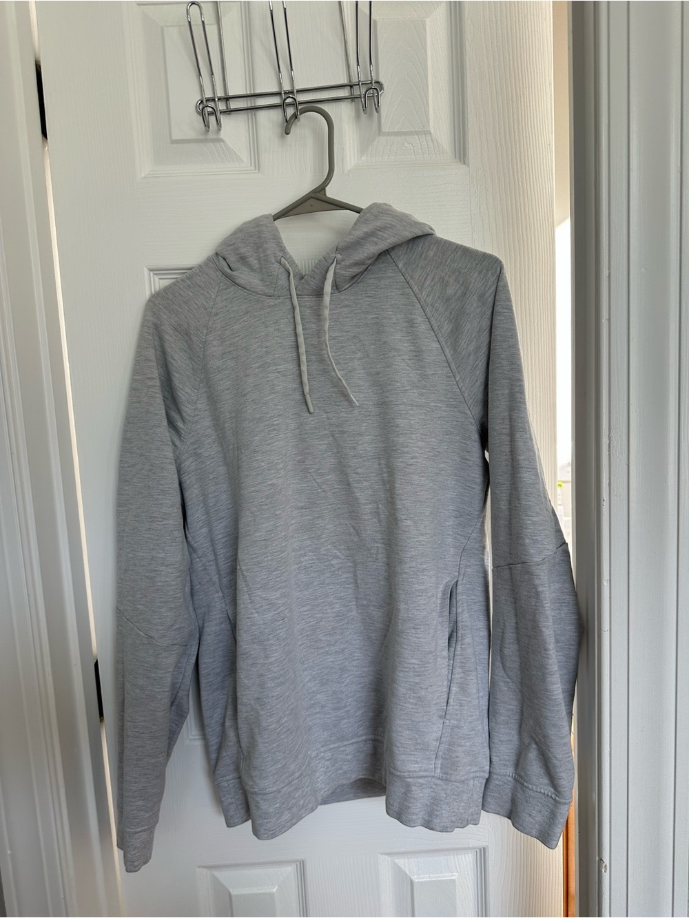 Lululemon Light Gray Men's XS Hoodie Sweatshirt